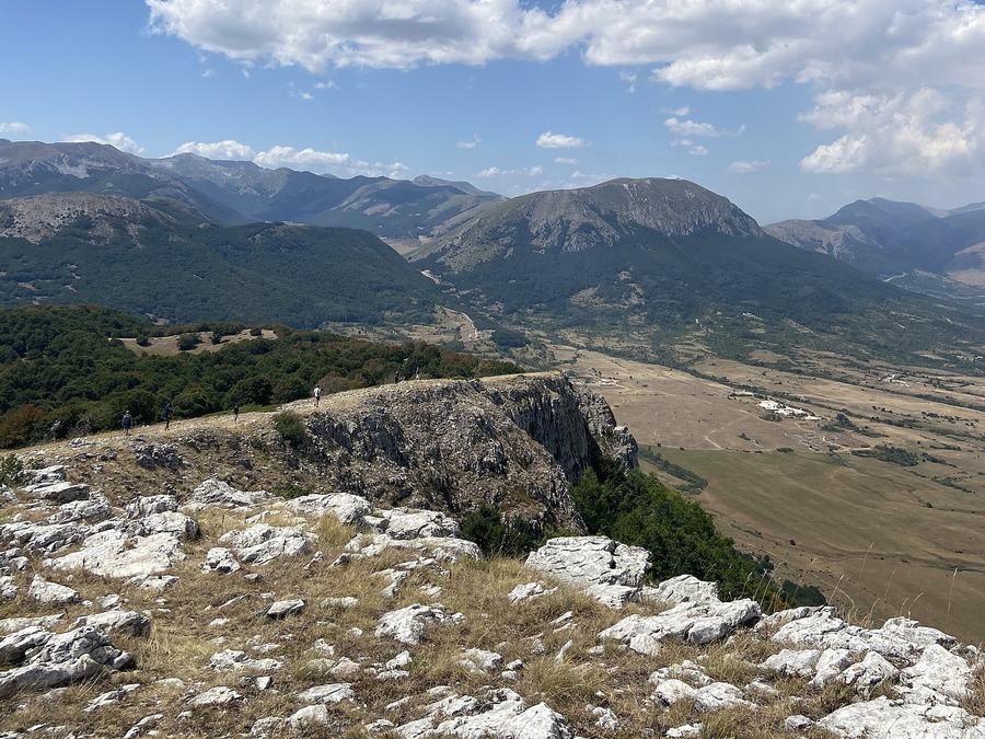 Dal Sirente verso l’Altopiano delle Rocche